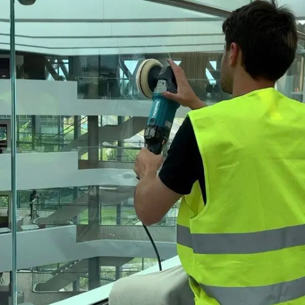 57c2199a-315d-4122-a5e8-d882e8c1666d